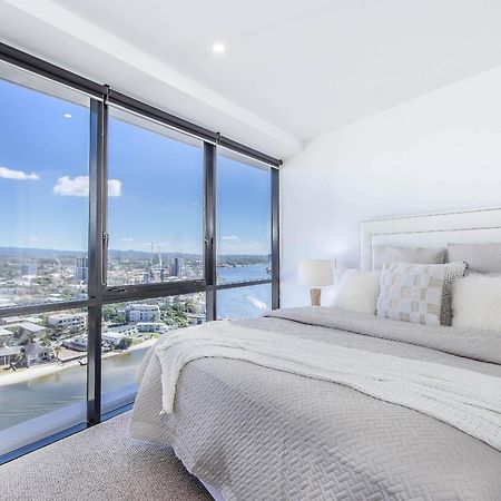 Circle On Cavill - Hosted By Coastal Letting Apartment Gold Coast Exterior foto